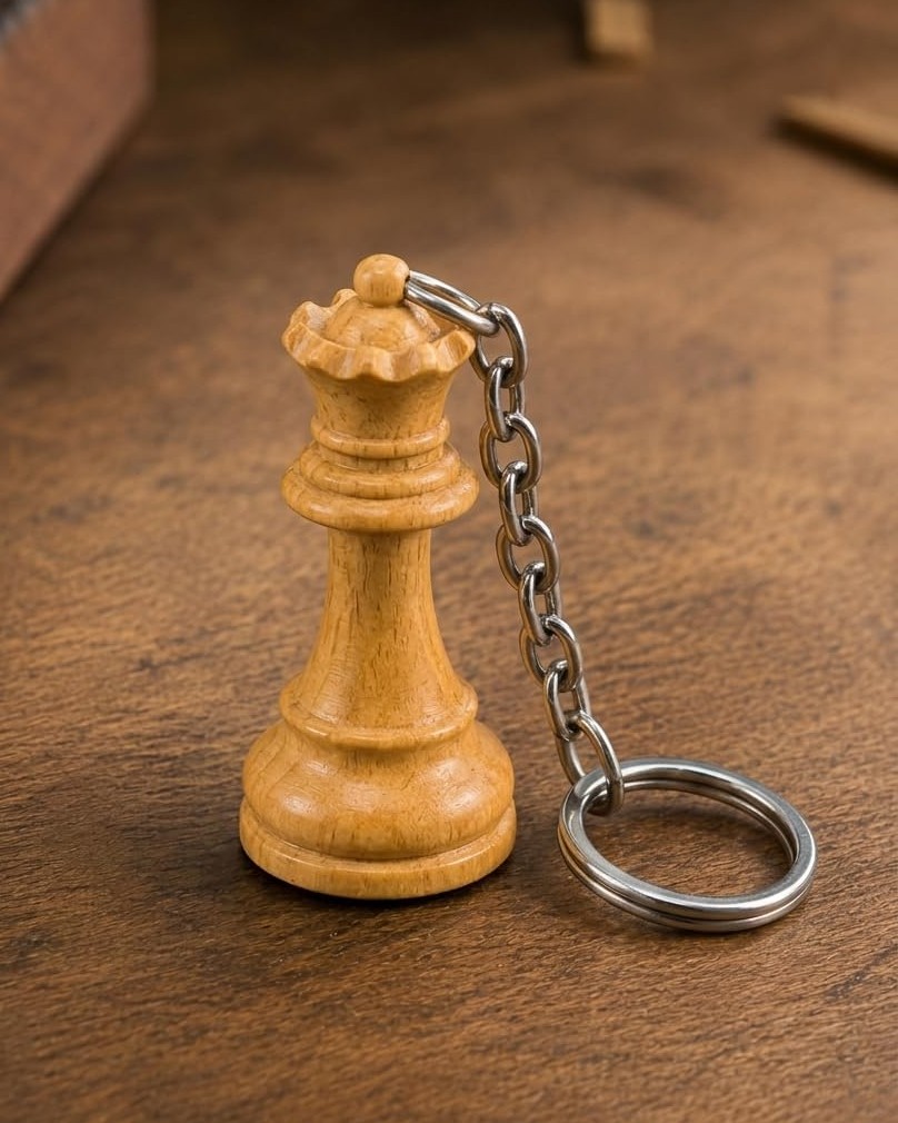 VALORA Chess Queen Wooden Keychain